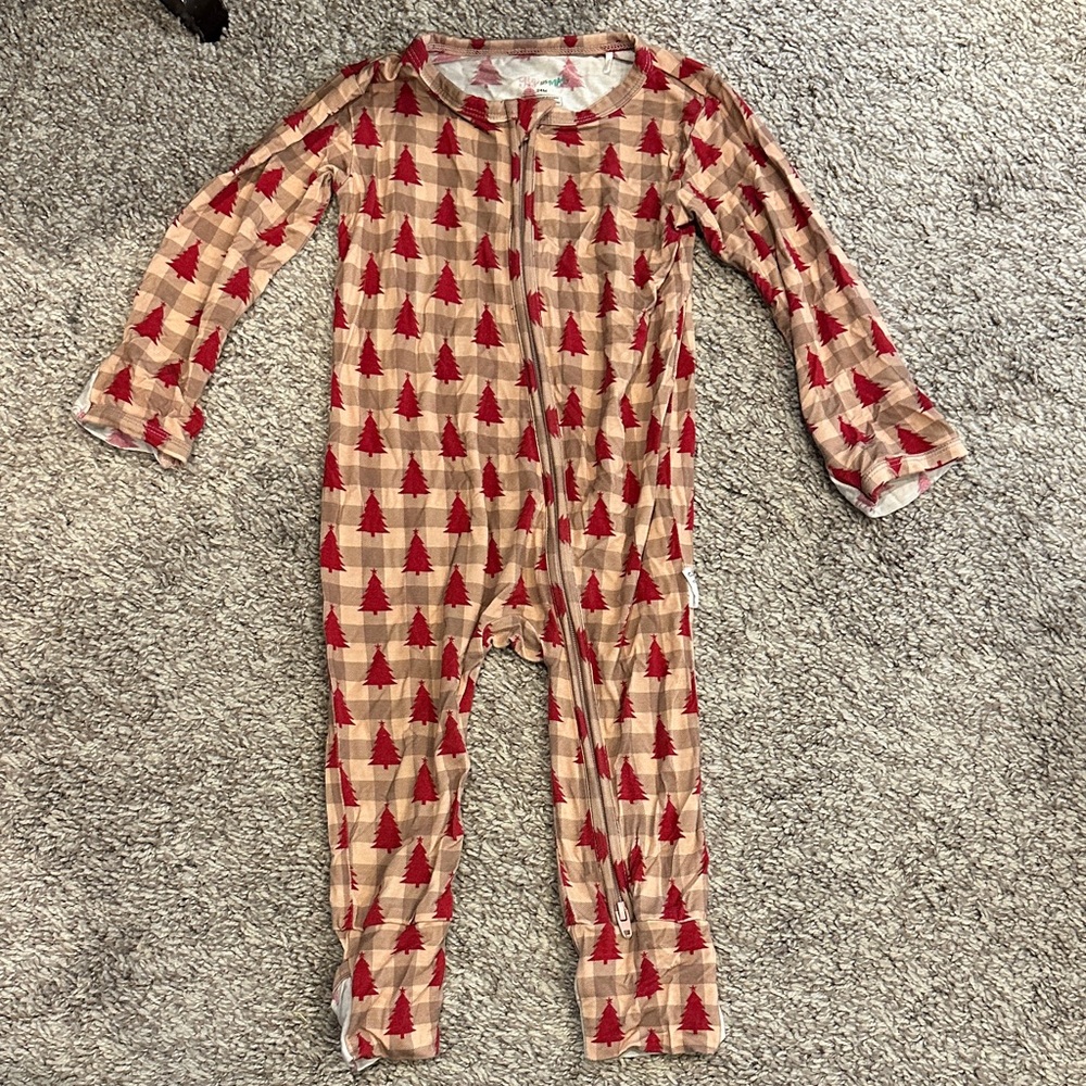 24 Gigi and Max Footie with Red Tree Pattern